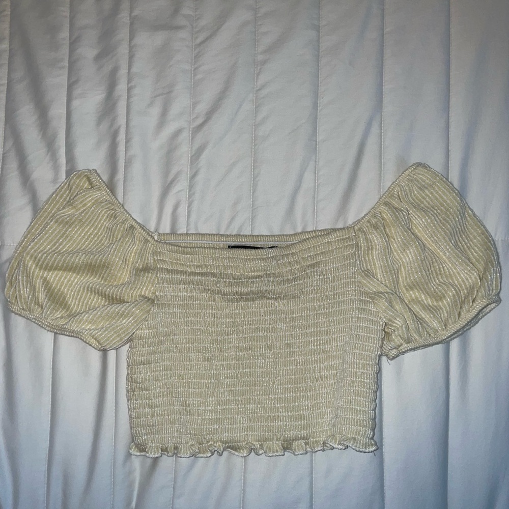 Gone to the Wild Crop Top size Small